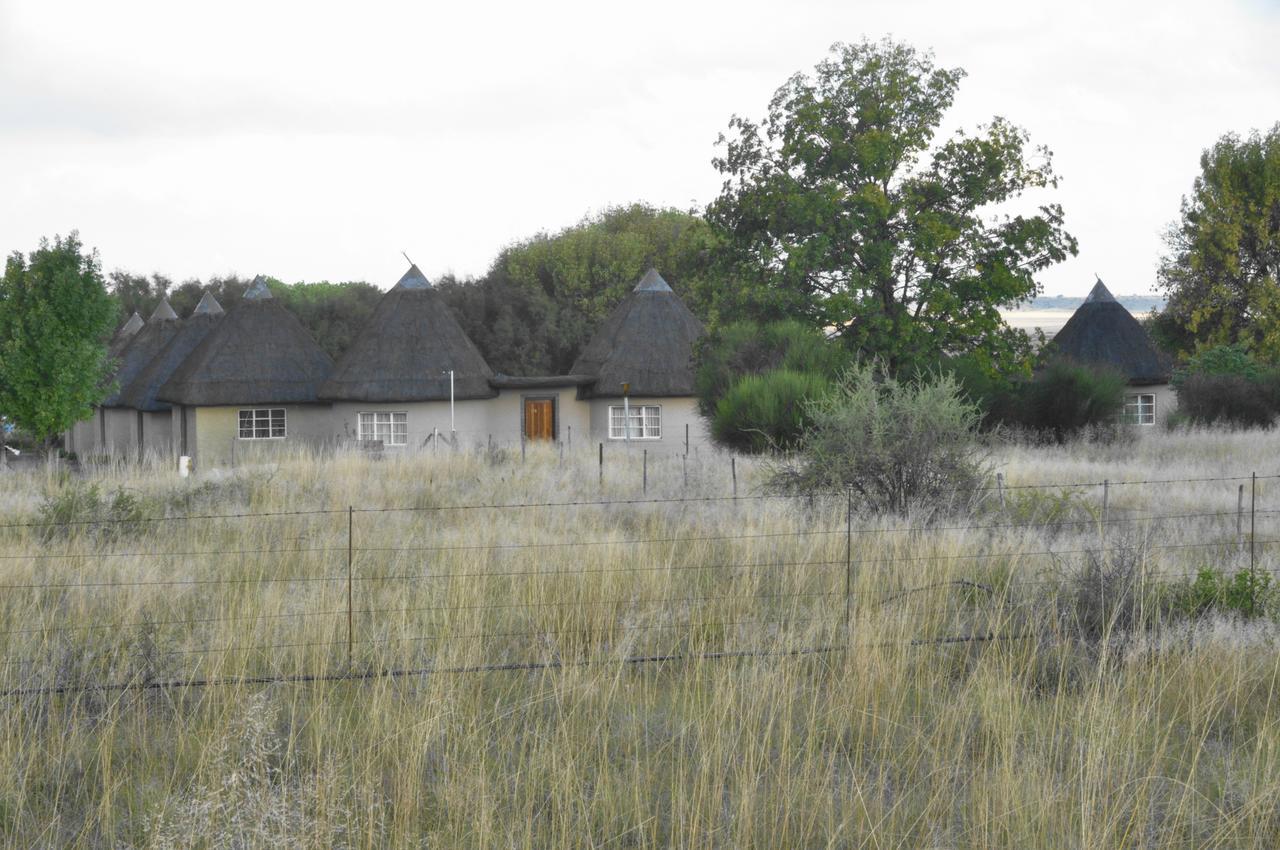 Van Zylsvlei - A Karoo Guest Farm Colesberg Exterior foto